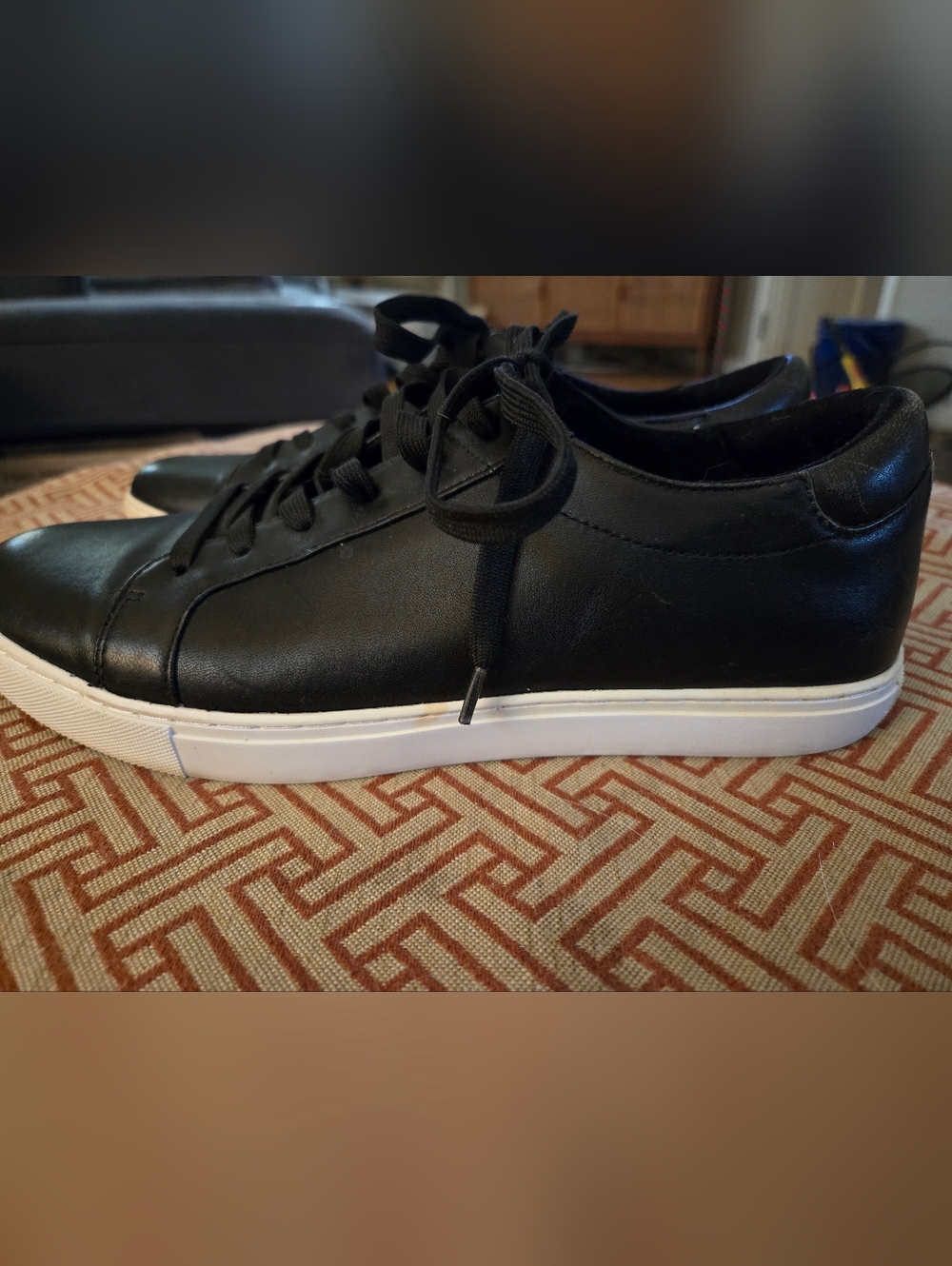 Kenneth Cole Kam Leather Pride Sneakers Womens Sz 10 - Picture 3 of 7